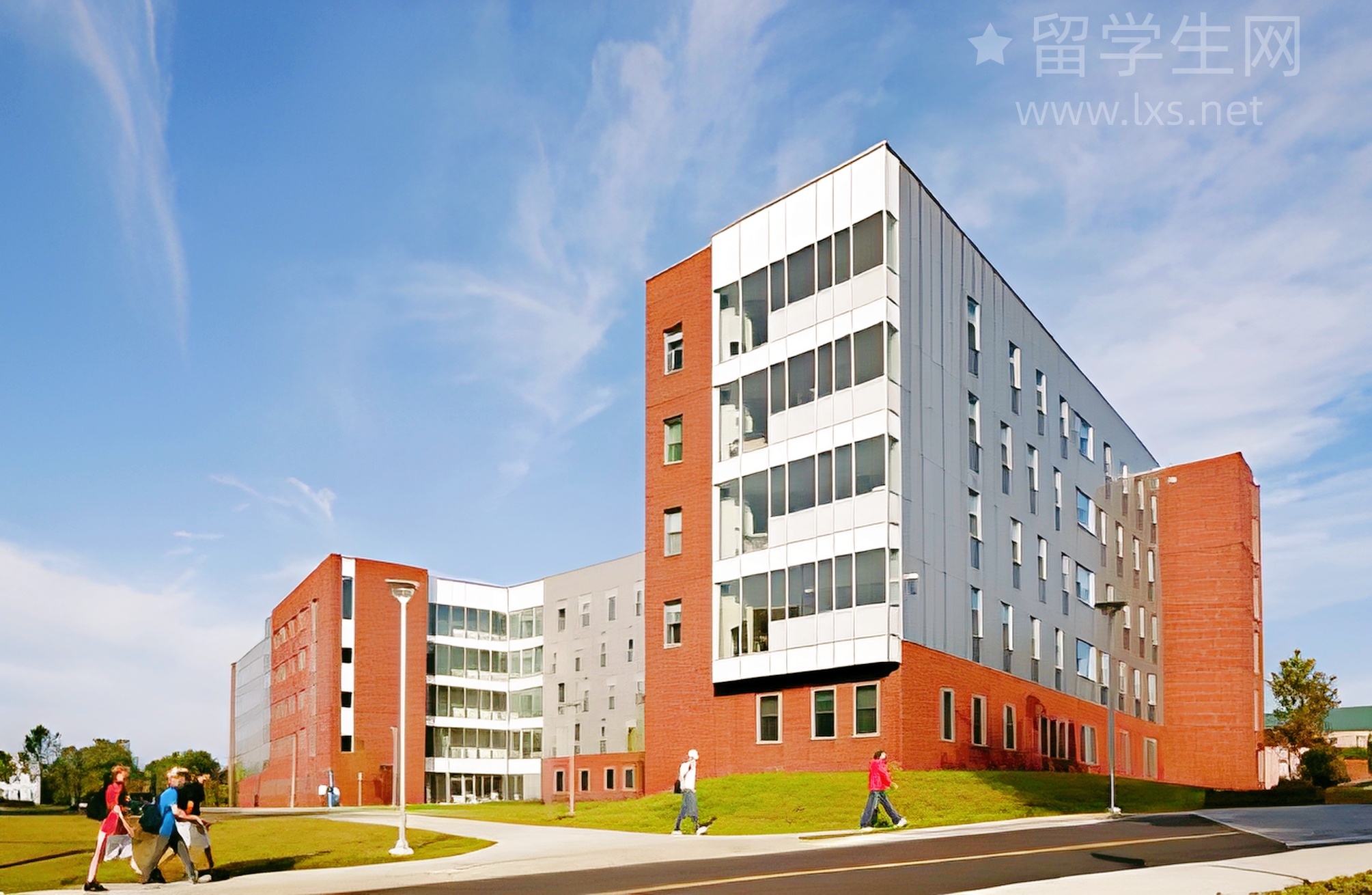 澳洲飞行员：留学生也能上天，我来告诉你咋搞定！