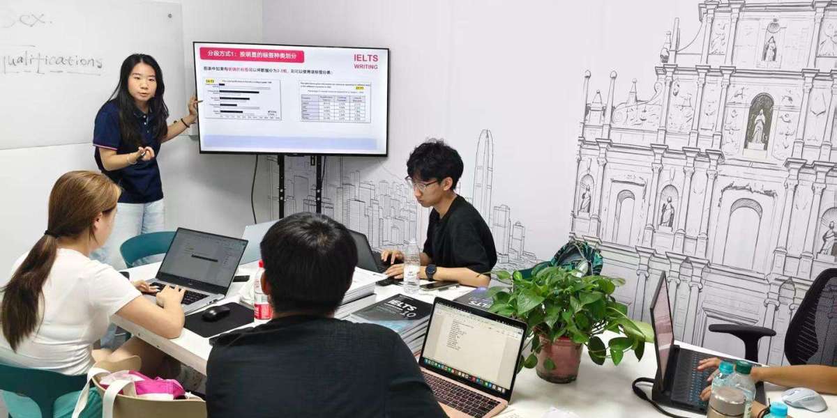 想问一下大家的意见 想去香港留学